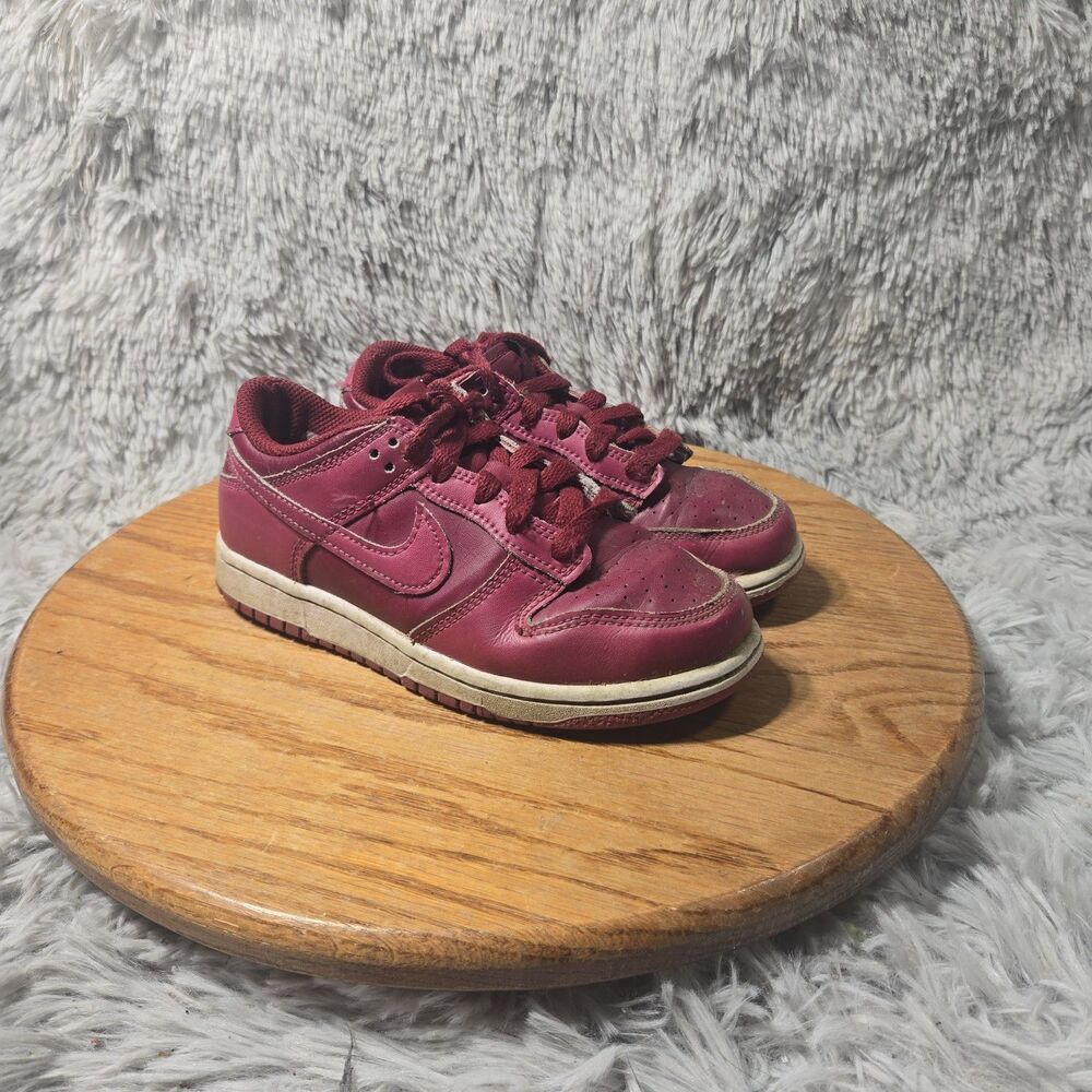 Nike Dunk Low GS Youth Fuchsia Pink Unisex Sneaker Lace Up Size 1Y Leather Shoes
